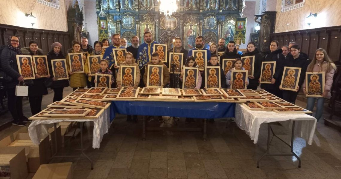 Освештање и додела икона Светог Саве